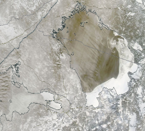 Спутниковый снимок Финского залива и Ладожского озера