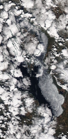 Спутниковый снимок Онежского озера 2022-05-09