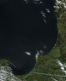 Спутниковый снимок  Куршский и Калининградский залив 2022-05-15
