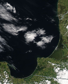 Спутниковый снимок  Куршский и Калининградский залив 2022-05-16