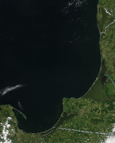 Спутниковый снимок  Куршский и Калининградский залив 2023-05-30