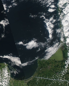 Спутниковый снимок  Куршский и Калининградский залив 2023-06-02